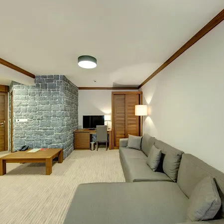 Hotel Vucko 4*