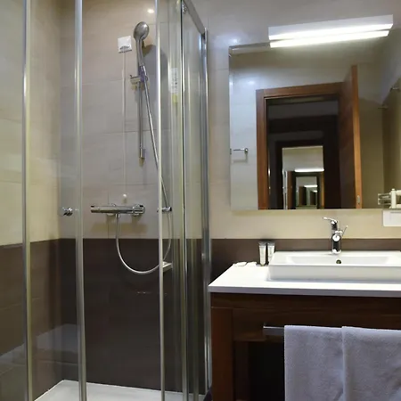 Vucko Hotel 4*
