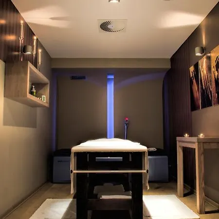 Vucko 4*