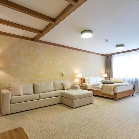 Hotel Vucko 4*
