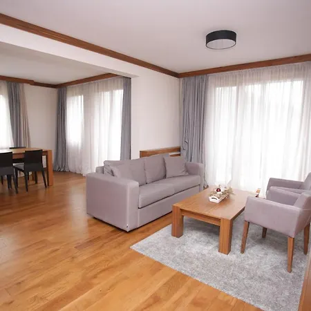 Vucko Hotel 4*
